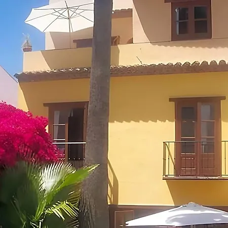 בית הארחה Boutique Lorca 2*