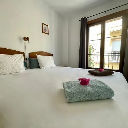 Boutique Lorca Нерха